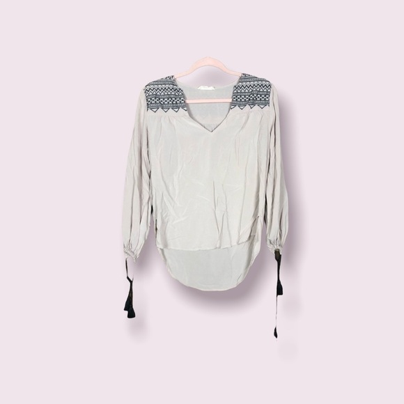 Love stitch top Womens size small - Picture 6 of 6